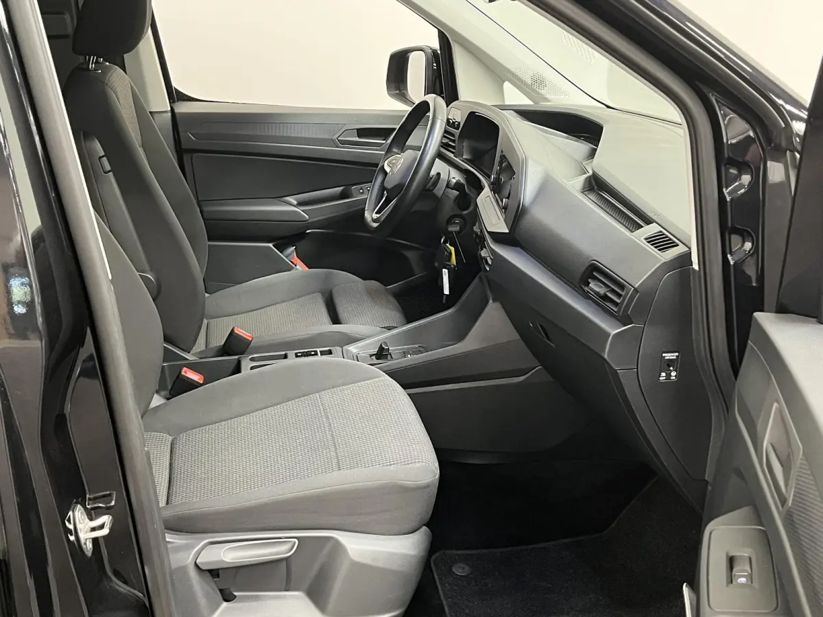 Maxi 2.0 TDI Style Automaat Automaat Camera Parkeersensoren Airco Bluetooth Cruise Control Carplay 2 Zits