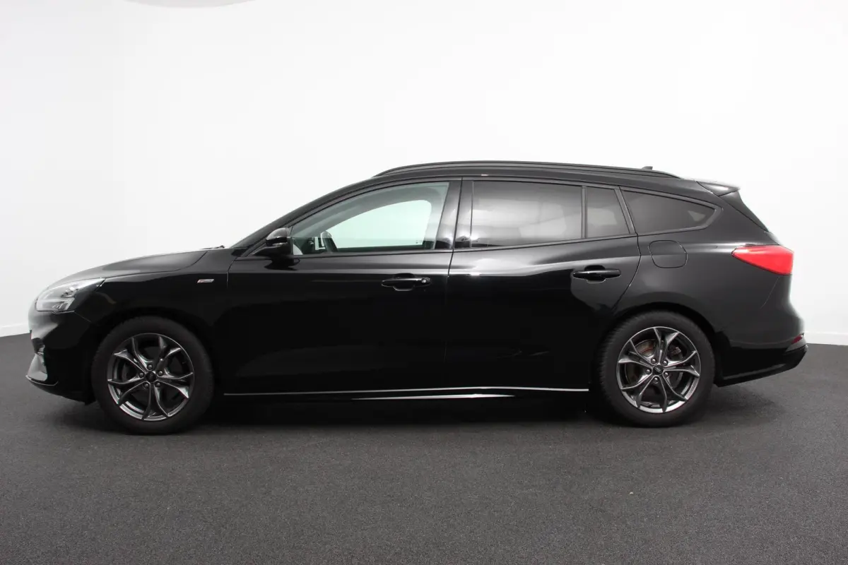 1.0 EcoBoost ST Line 125 Pk Navigatie Adaptive Cruise Control Trekhaak Head Up Display Privacy Glass Lane Assist