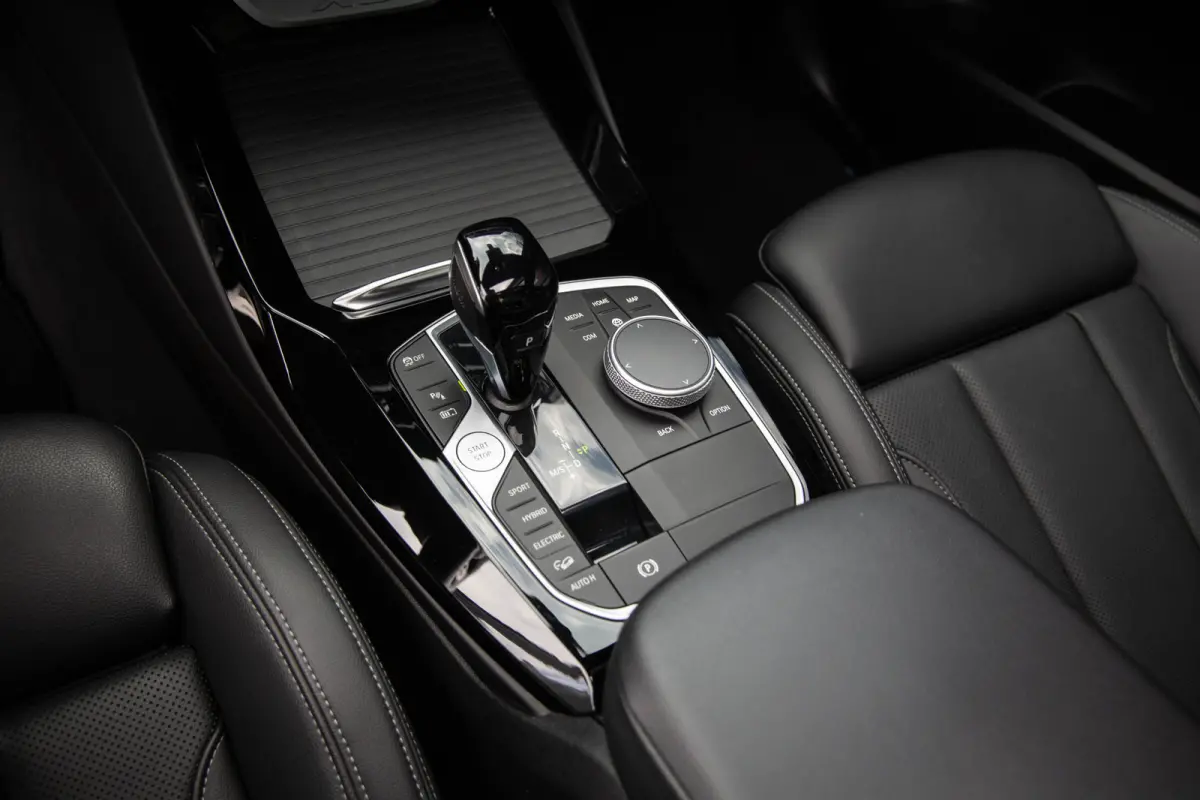 xDrive30e High Executive , M-Sport, Pano, Leder, Shadow Line, SOH 89%