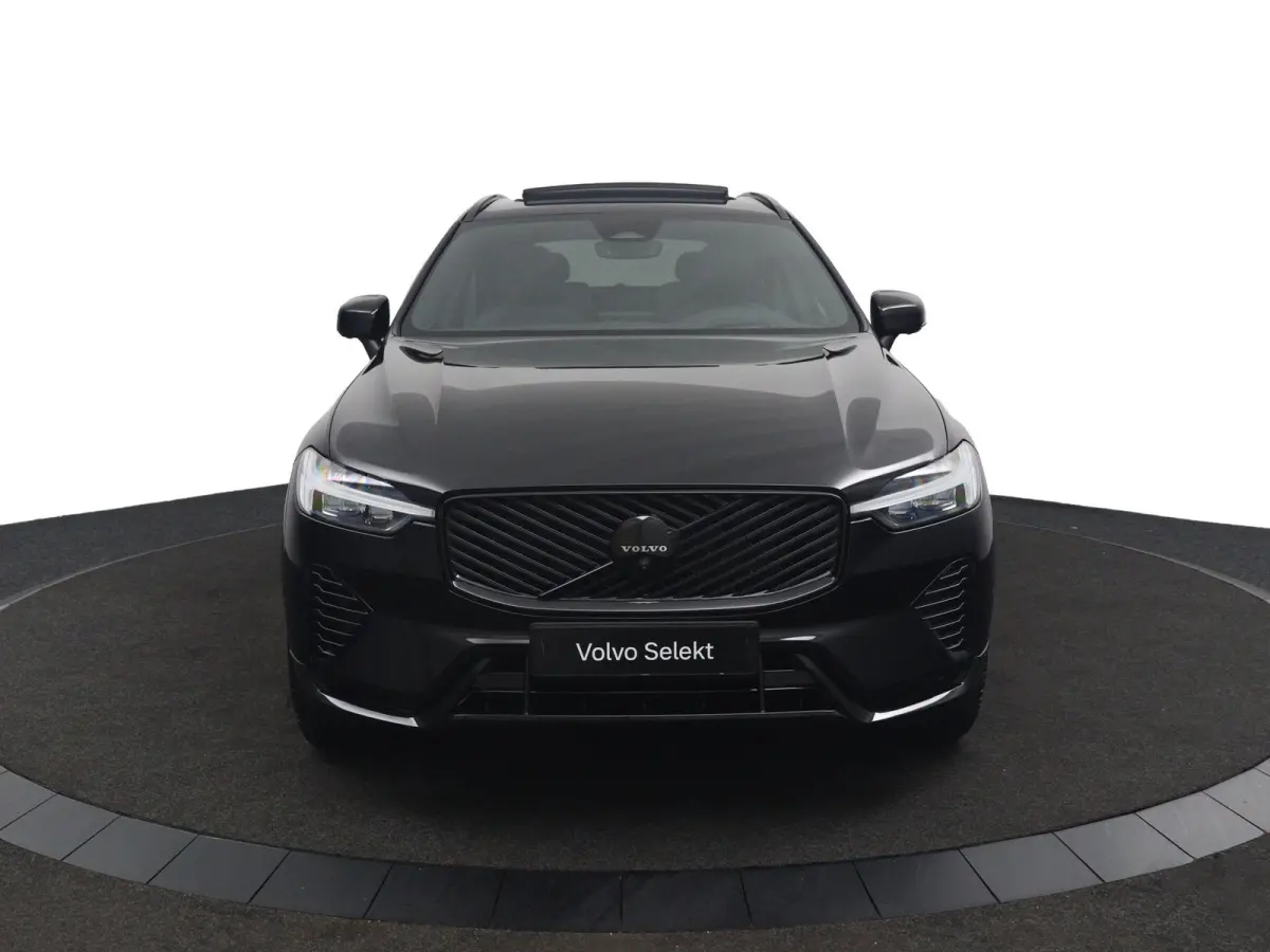 T6 Plus Black Edition AWD | Trekhaak | Panoramadak | Sporstoelen | Snel Leverbaar |