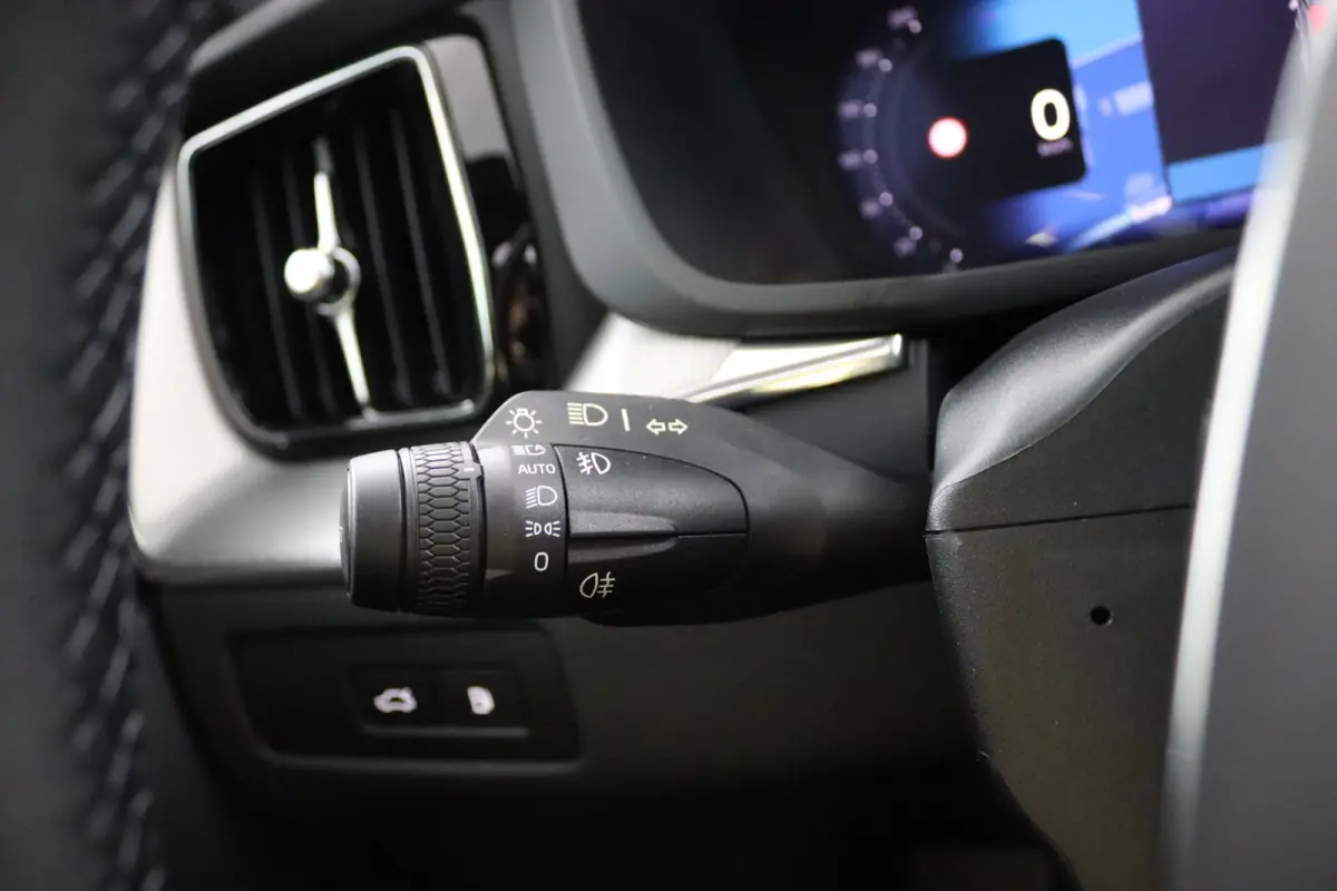 T6 Plus Black Edition AWD | Trekhaak | Panoramadak | Sporstoelen | Snel Leverbaar |