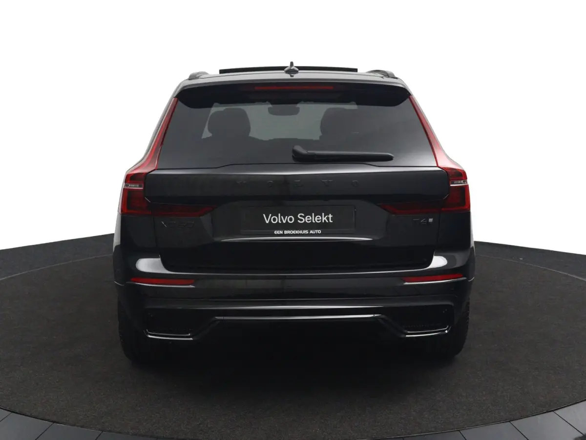 T6 Plus Black Edition AWD | Trekhaak | Panoramadak | Sporstoelen | Snel Leverbaar |