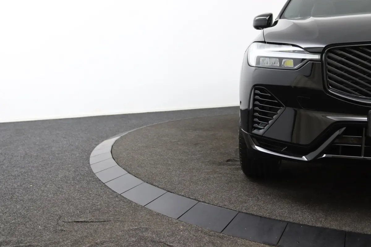 T6 Plus Black Edition AWD | Trekhaak | Panoramadak | Sporstoelen | Snel Leverbaar |