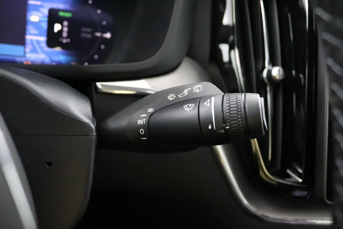 T6 Plus Black Edition AWD | Trekhaak | Panoramadak | Sporstoelen | Snel Leverbaar |
