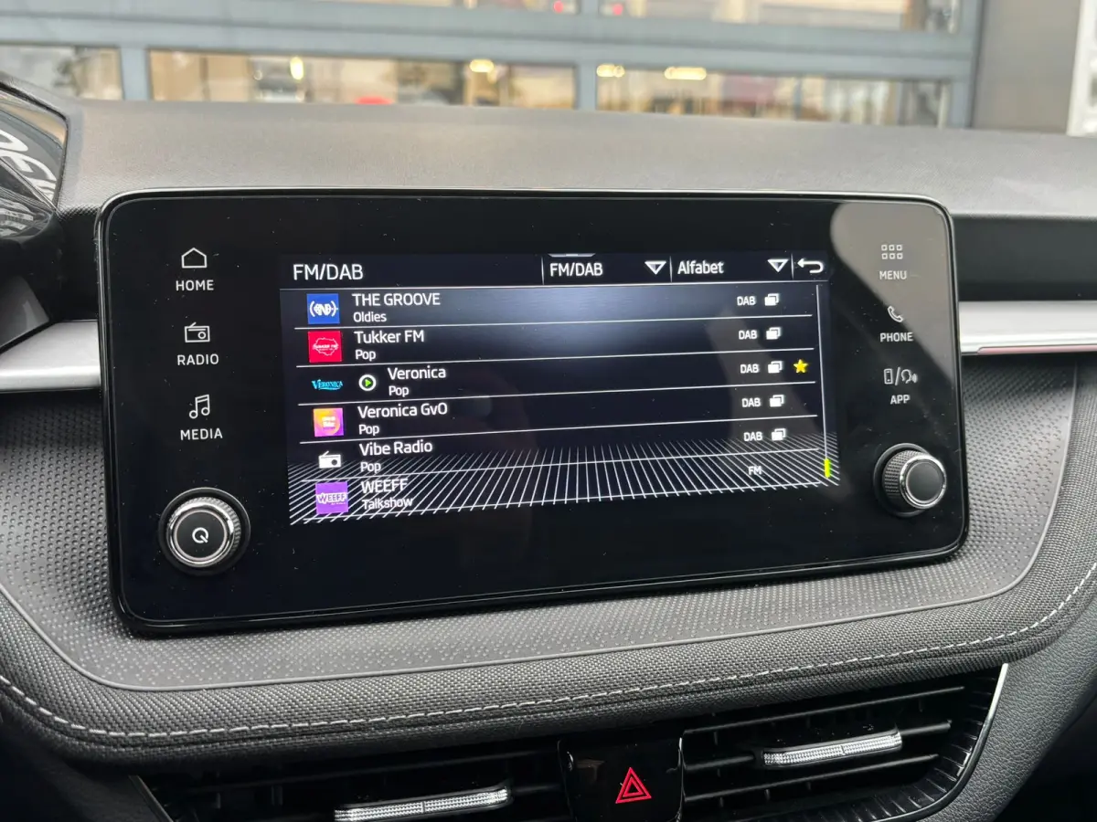 1.0 TSI 95 pk Selection | Airco | Apple Carplay | LED |
