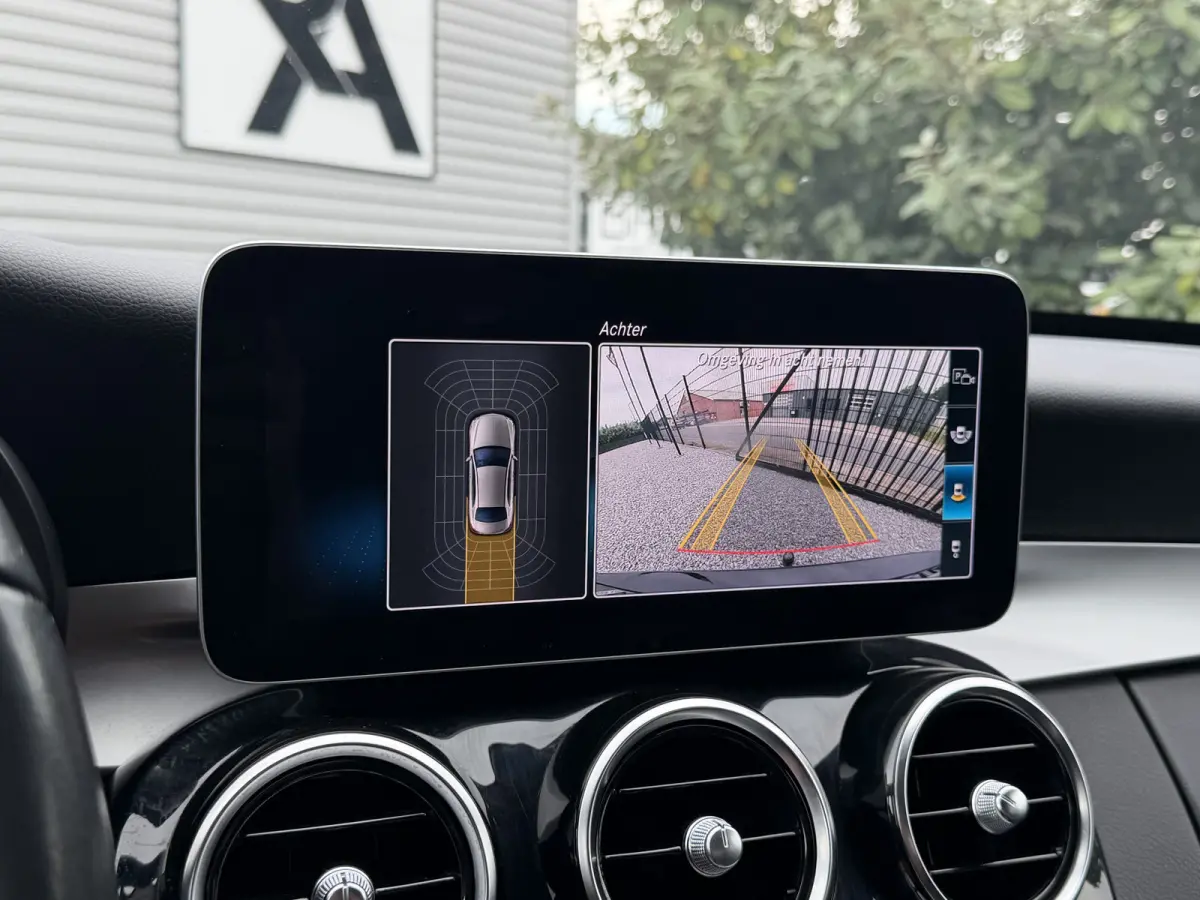 C160 Solution Navi|Camera|LED|Trekhaak Zwart