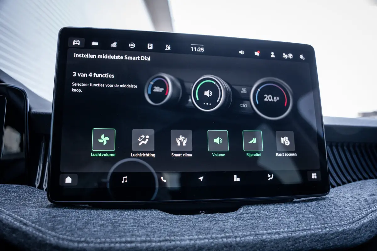 1.5 TSI PHEV Business Edition | Achteruitrijcamera | Apple Carplay/Android Auto|telefoonintegratie premium
