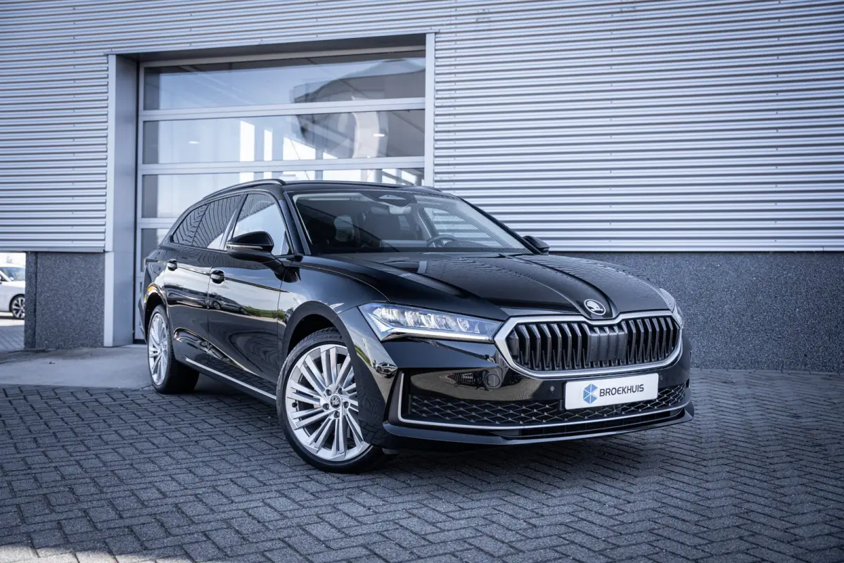 1.5 TSI PHEV Business Edition | Achteruitrijcamera | Apple Carplay/Android Auto|telefoonintegratie premium