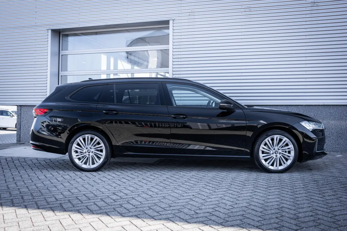 1.5 TSI PHEV Business Edition | Achteruitrijcamera | Apple Carplay/Android Auto|telefoonintegratie premium