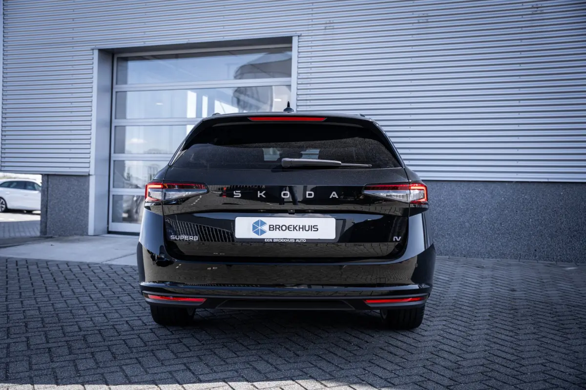 1.5 TSI PHEV Business Edition | Achteruitrijcamera | Apple Carplay/Android Auto|telefoonintegratie premium