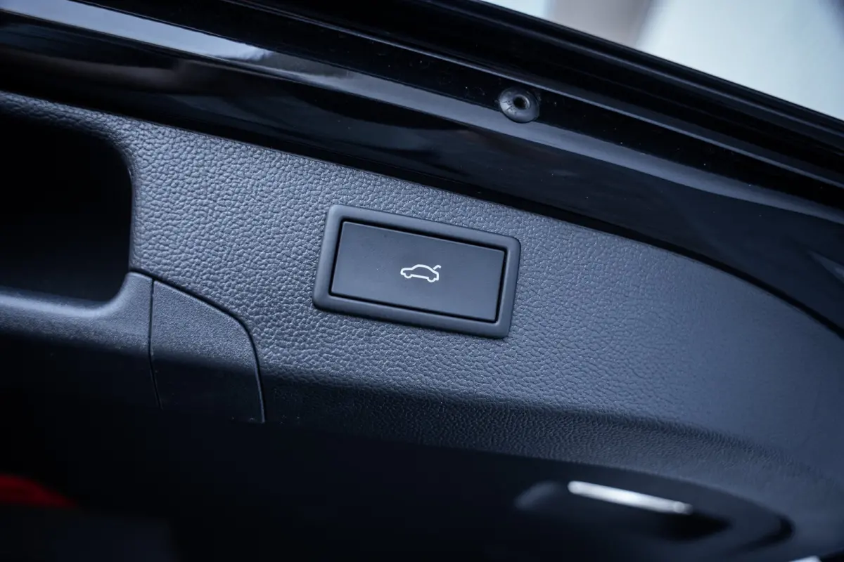 1.5 TSI PHEV Business Edition | Achteruitrijcamera | Apple Carplay/Android Auto|telefoonintegratie premium