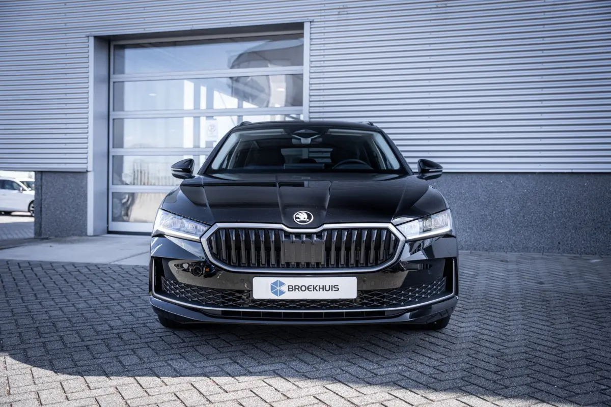 1.5 TSI PHEV Business Edition | Achteruitrijcamera | Apple Carplay/Android Auto|telefoonintegratie premium