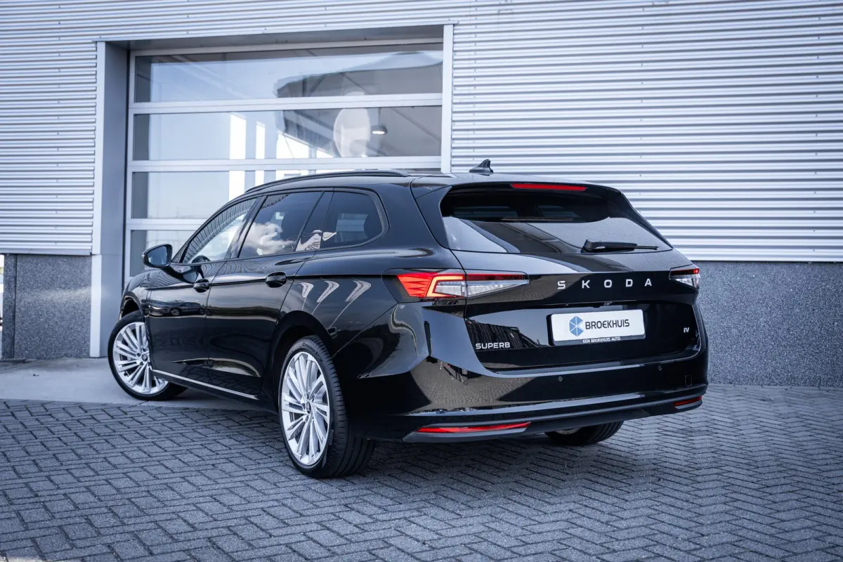 1.5 TSI PHEV Business Edition | Achteruitrijcamera | Apple Carplay/Android Auto|telefoonintegratie premium