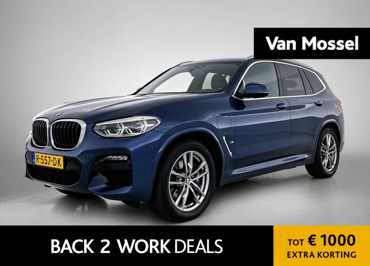 xDrive30e Executive M-Sport | SPORTSTOELEN | CAMERA | NAVIGATIE | STOELVERWARMING | DIGITAAL COCKPIT | HALF LEDEREN BEKLEDING