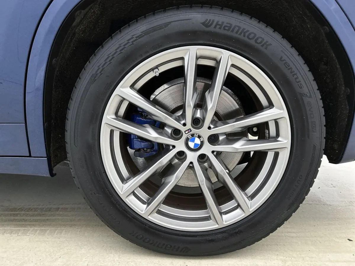 xDrive30e Executive M-Sport | SPORTSTOELEN | CAMERA | NAVIGATIE | STOELVERWARMING | DIGITAAL COCKPIT | HALF LEDEREN BEKLEDING