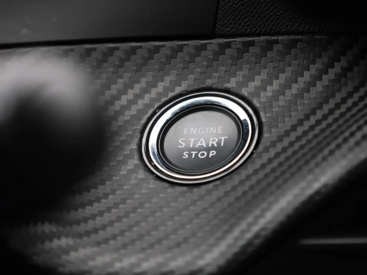e-2008 Active | NAVIGATIE | KLIMAATREGELING | CRUISE CONTROL