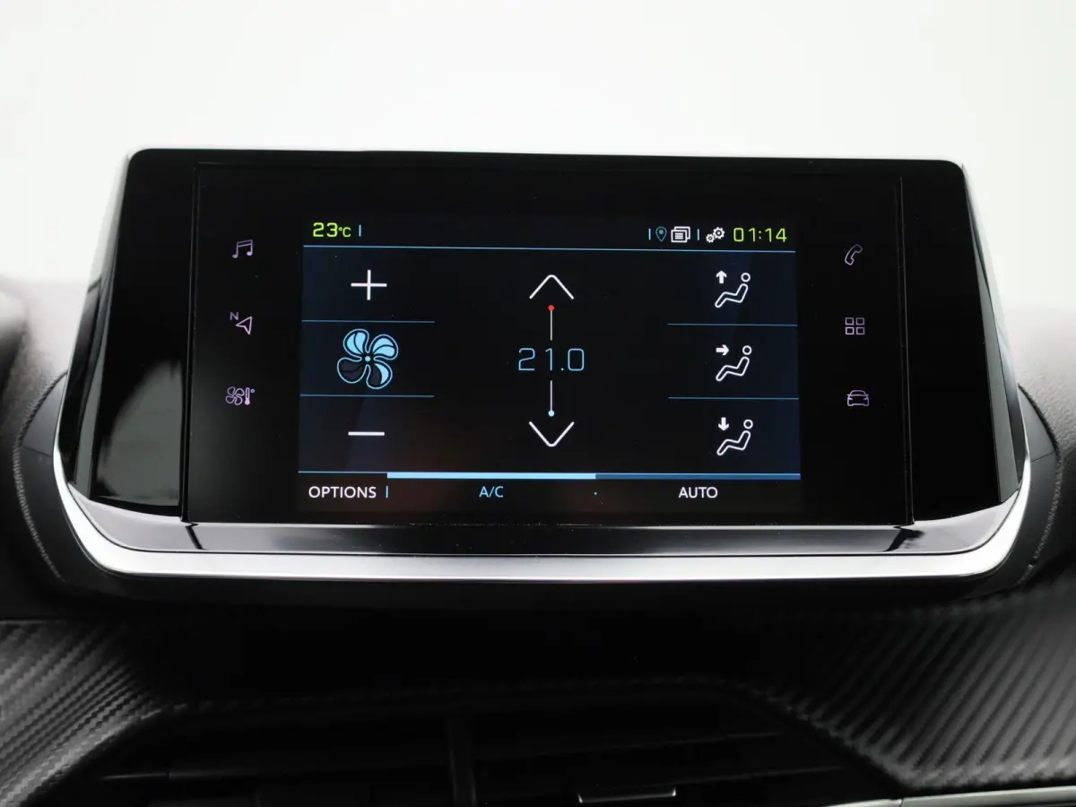 e-2008 Active | NAVIGATIE | KLIMAATREGELING | CRUISE CONTROL