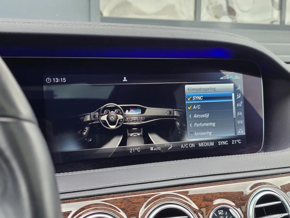 560 e Lang Premium Plus Massage|Stoelventilatie|Burmester|360° Camera|Pano|Luchtvering