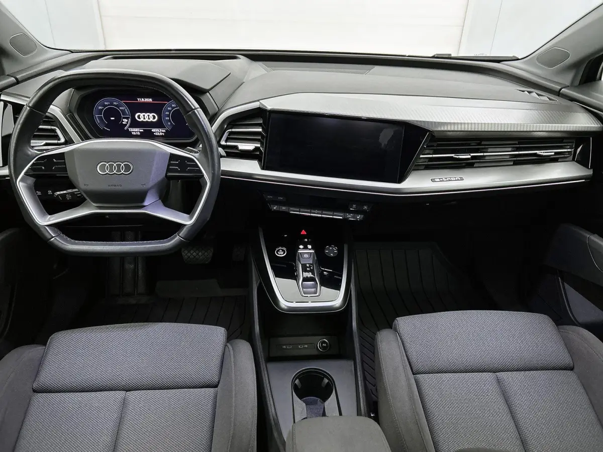 50 quattro S edition 77 kWh PHEV | 90% SOH | Achteruitrij Camera | Parkeersensoren Voor en Achter | Stoelverwarming |