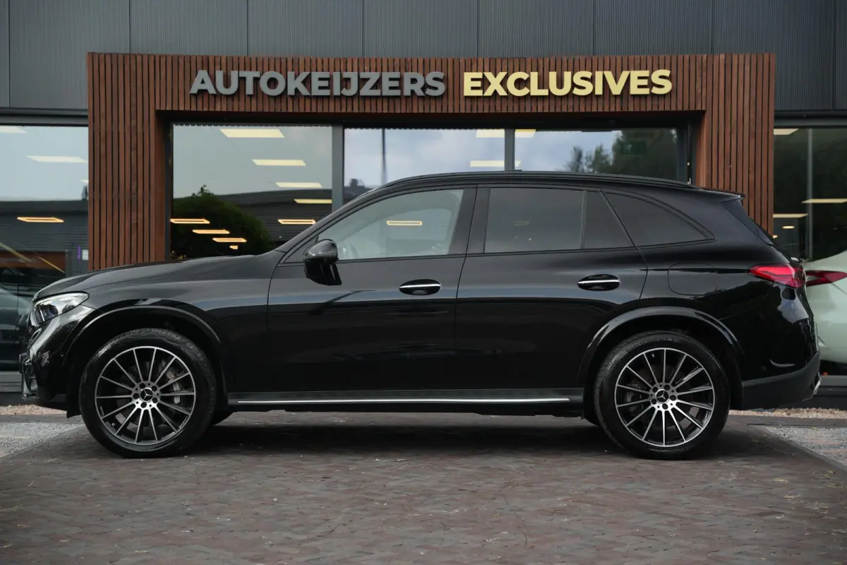 400e 4MATIC AMG Line Panoramadak Burmester HeadUp Keyless Leer