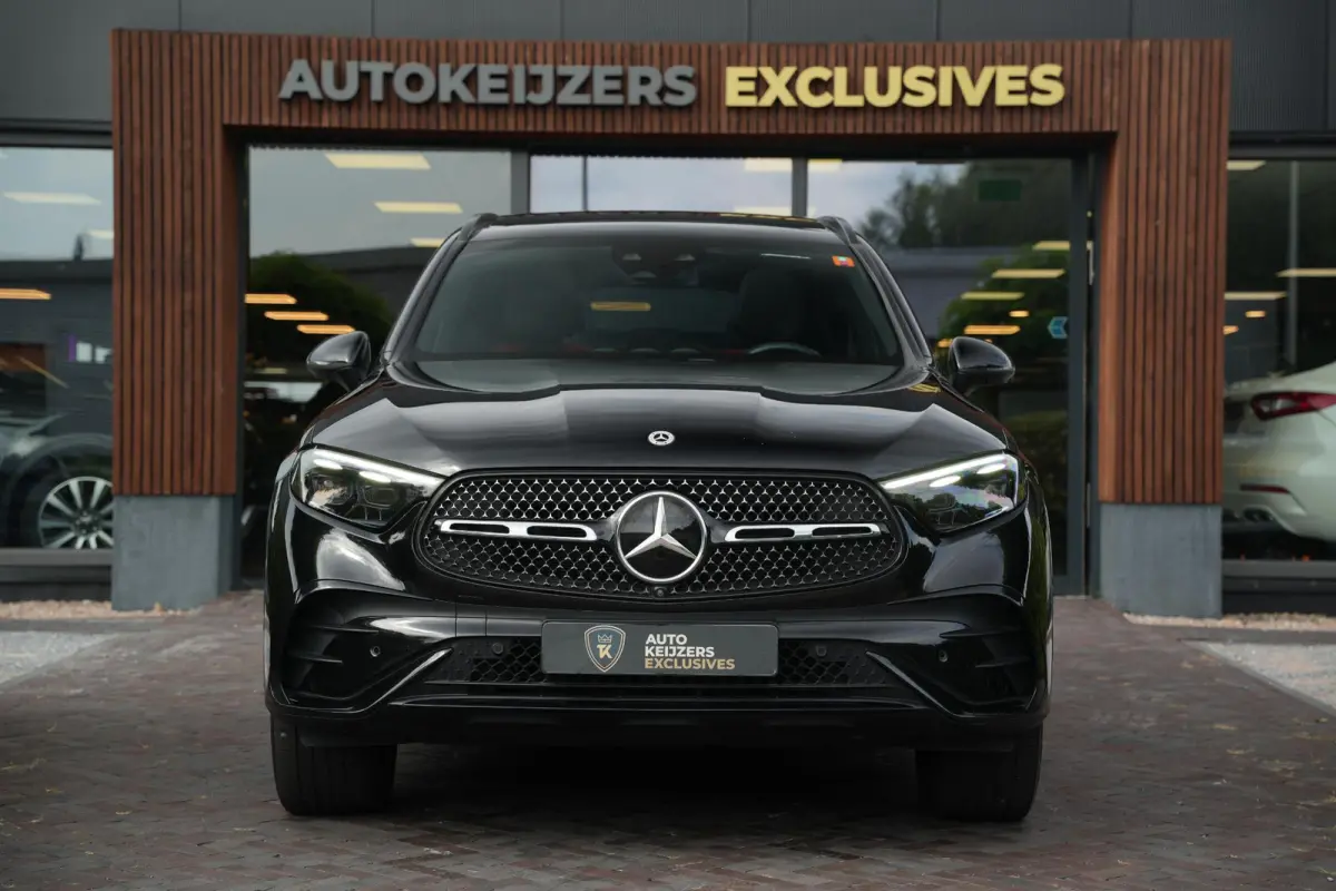 400e 4MATIC AMG Line Panoramadak Burmester HeadUp Keyless Leer