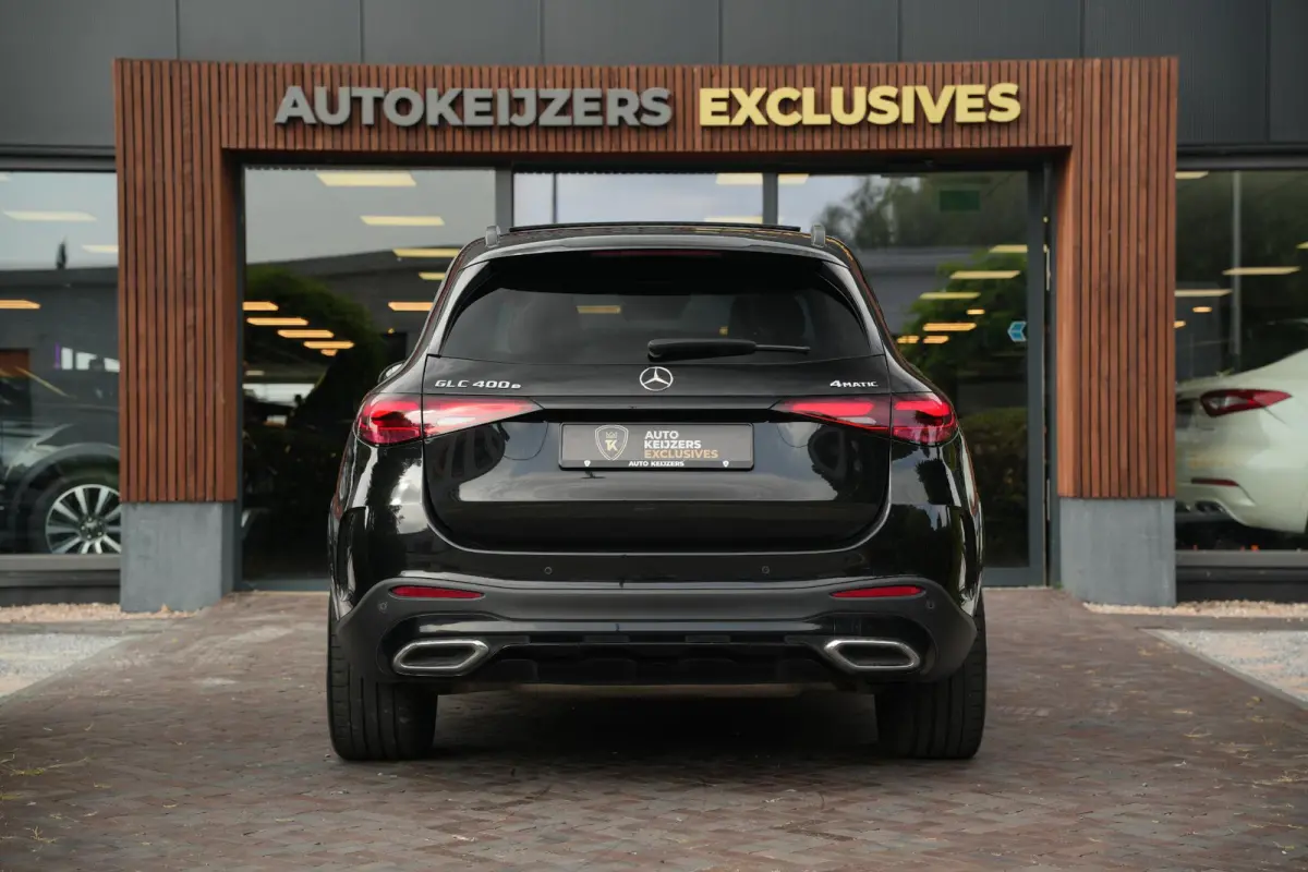 400e 4MATIC AMG Line Panoramadak Burmester HeadUp Keyless Leer