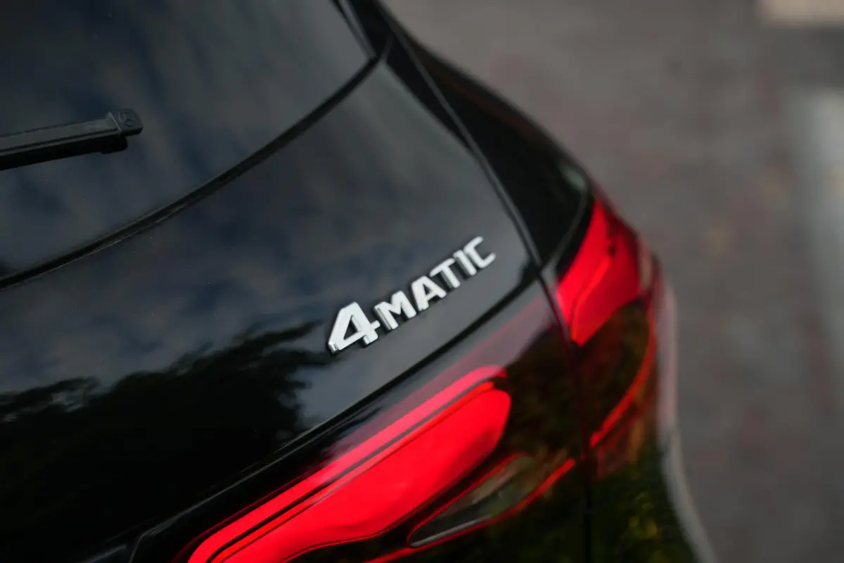 400e 4MATIC AMG Line Panoramadak Burmester HeadUp Keyless Leer