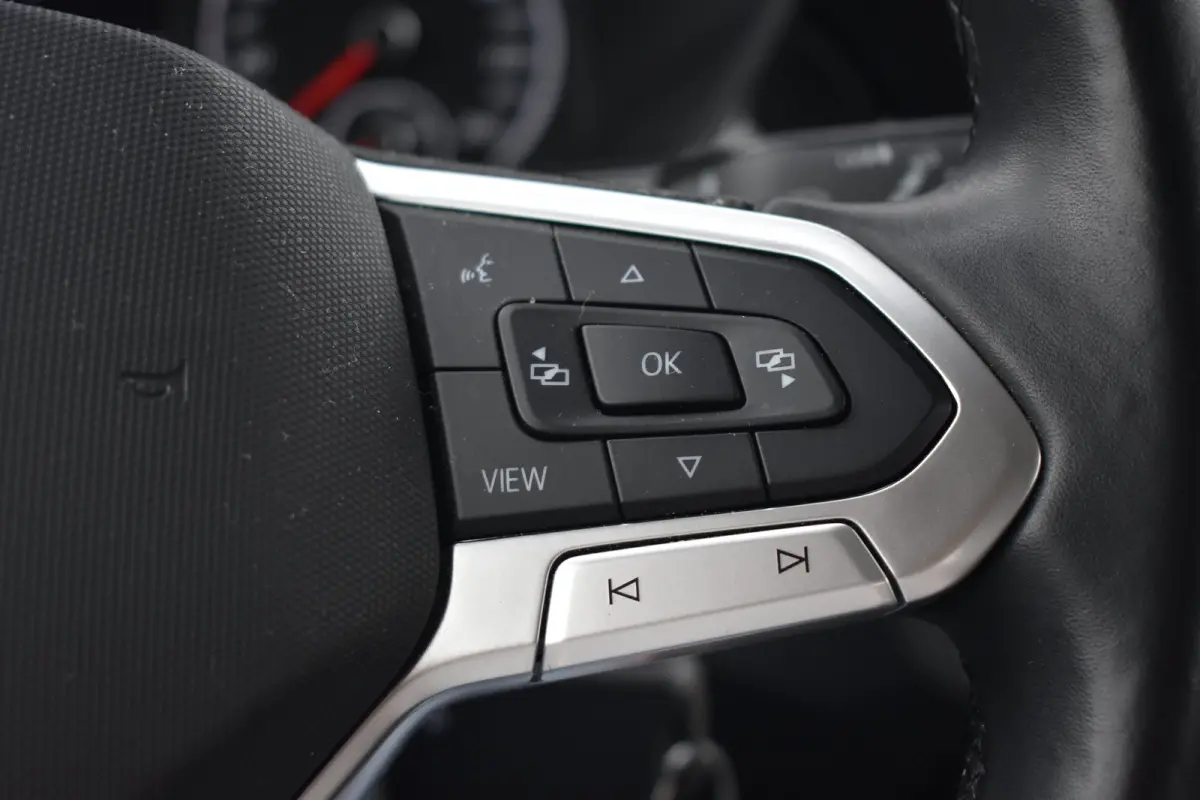 1.0 95PK TSI Life | ACC | PDC Achter | Apple Carplay & Android Auto