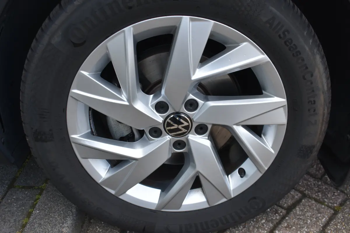 1.5 TSI 150PK DSG-7 Life | NAVI BY APP | STUUR + STOELVERW. | APP CONNECT | CAMERA | STOELVERW.