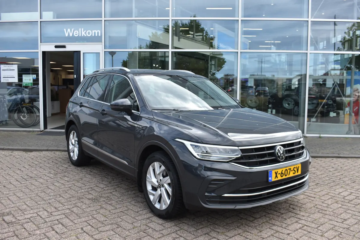 1.5 TSI 150PK DSG-7 Life | NAVI BY APP | STUUR + STOELVERW. | APP CONNECT | CAMERA | STOELVERW.