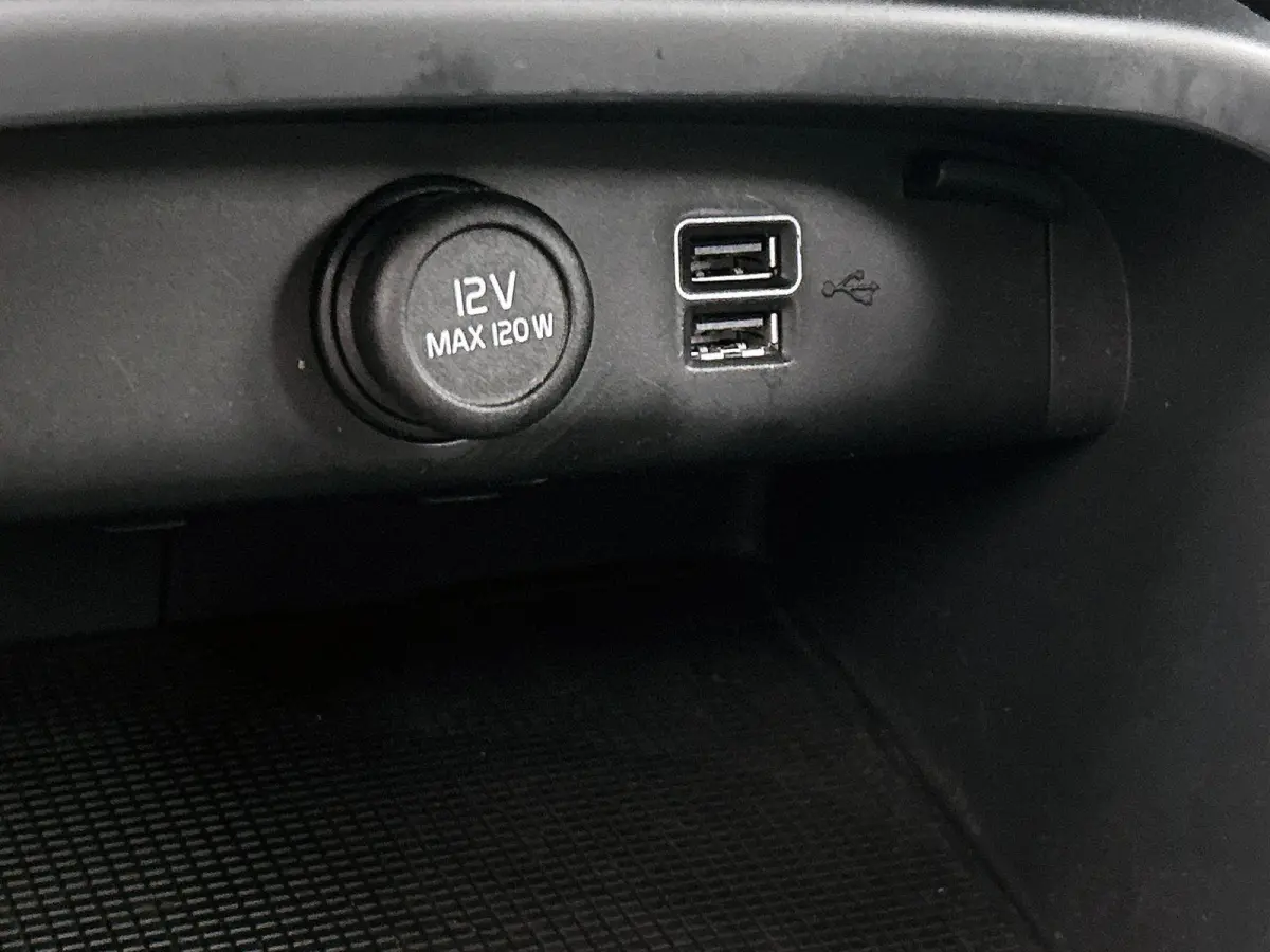 1.5 T4 Inscription Expression PHEV | 82,6% SOH | 1e Eigenaar | Origineel Nederlands | Trekhaak | Automaat | Apple Carplay | Android Auto