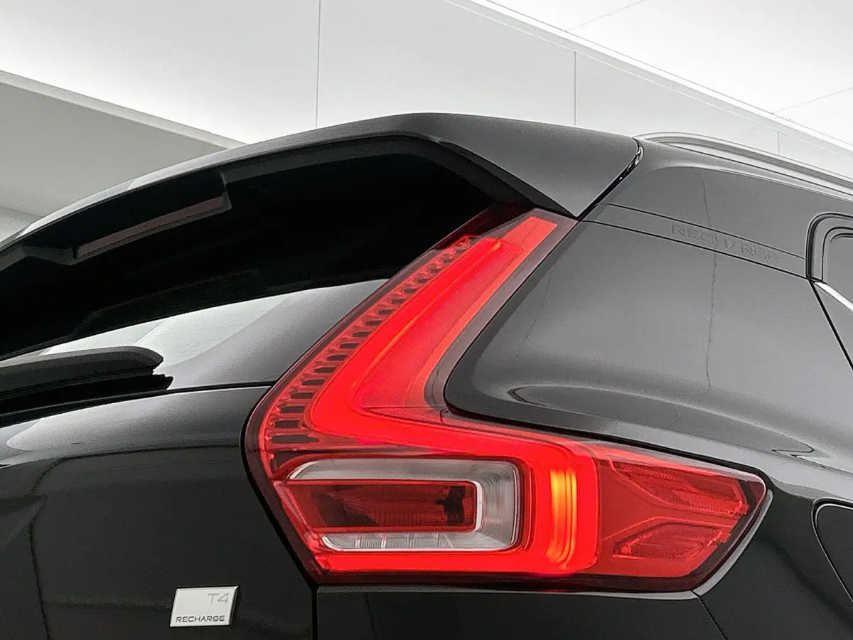 1.5 T4 Inscription Expression PHEV | 82,6% SOH | 1e Eigenaar | Origineel Nederlands | Trekhaak | Automaat | Apple Carplay | Android Auto