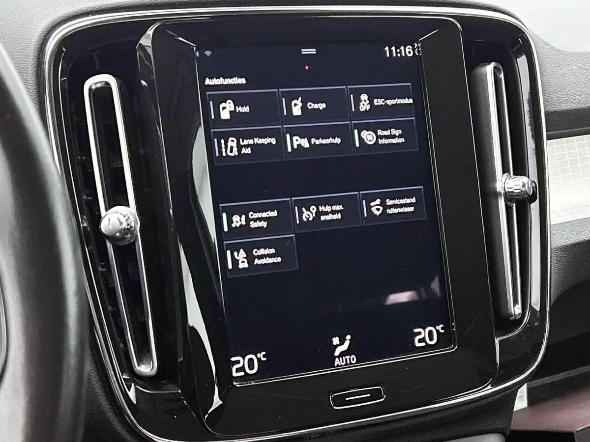1.5 T4 Inscription Expression PHEV | 82,6% SOH | 1e Eigenaar | Origineel Nederlands | Trekhaak | Automaat | Apple Carplay | Android Auto