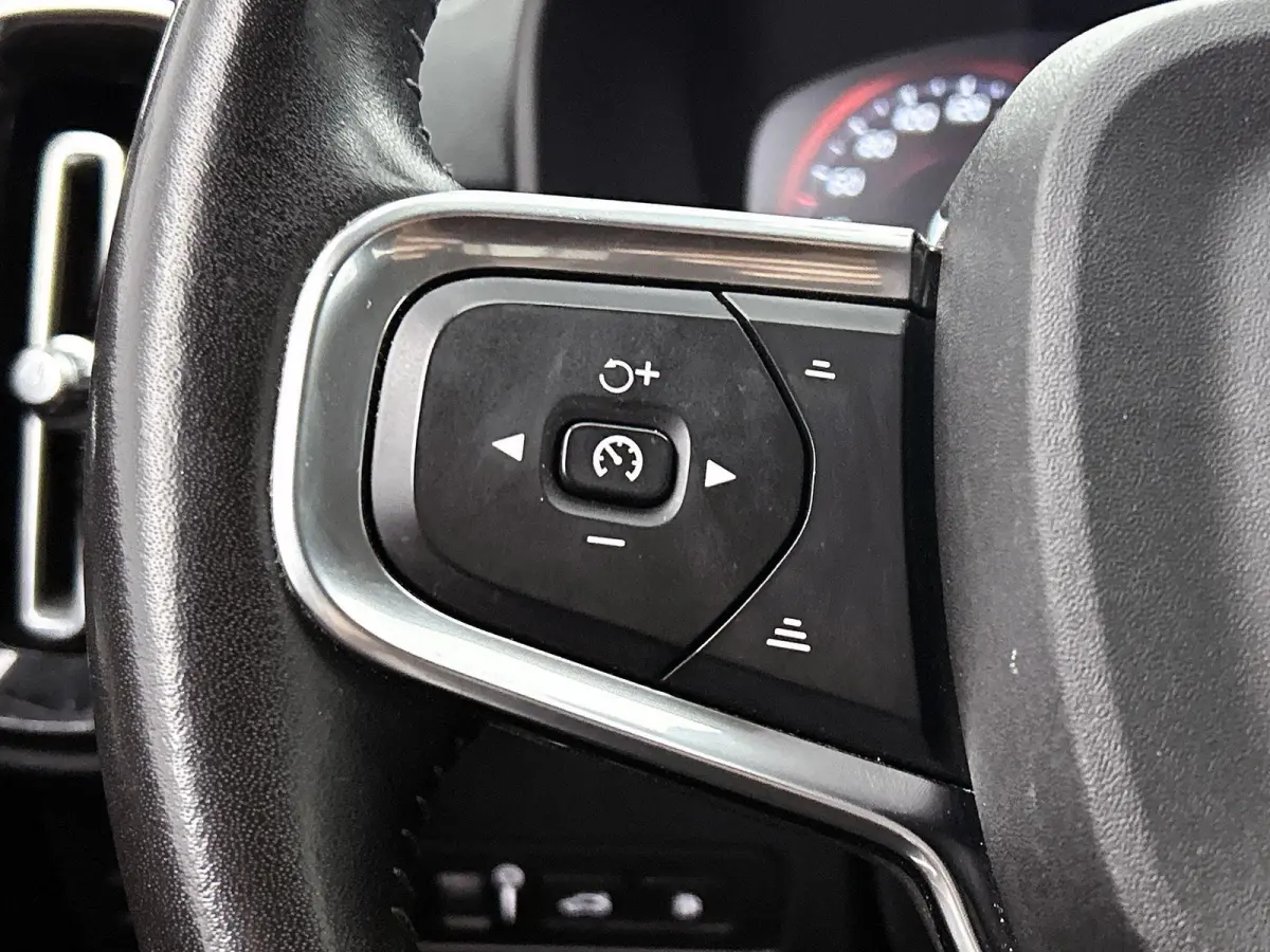 1.5 T4 Inscription Expression PHEV | 82,6% SOH | 1e Eigenaar | Origineel Nederlands | Trekhaak | Automaat | Apple Carplay | Android Auto