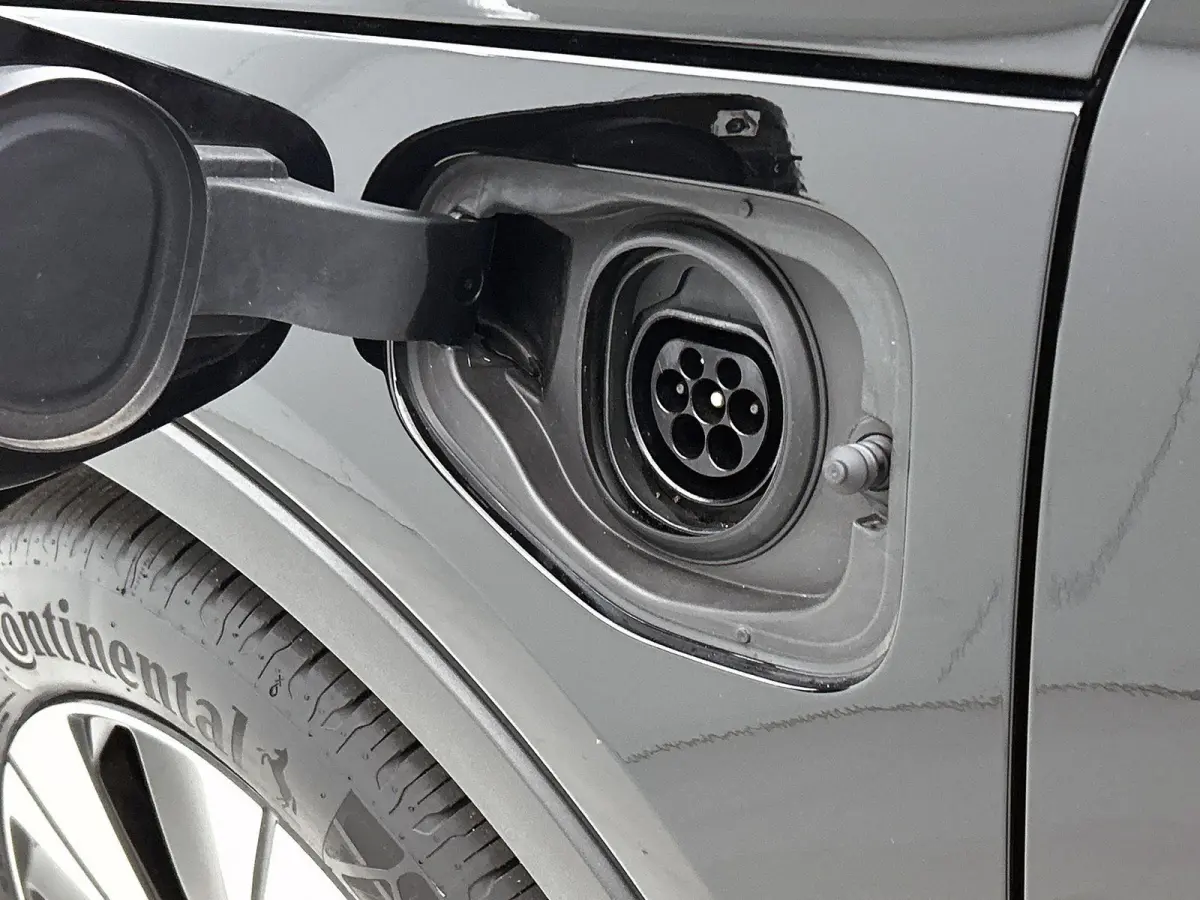 1.5 T4 Inscription Expression PHEV | 82,6% SOH | 1e Eigenaar | Origineel Nederlands | Trekhaak | Automaat | Apple Carplay | Android Auto