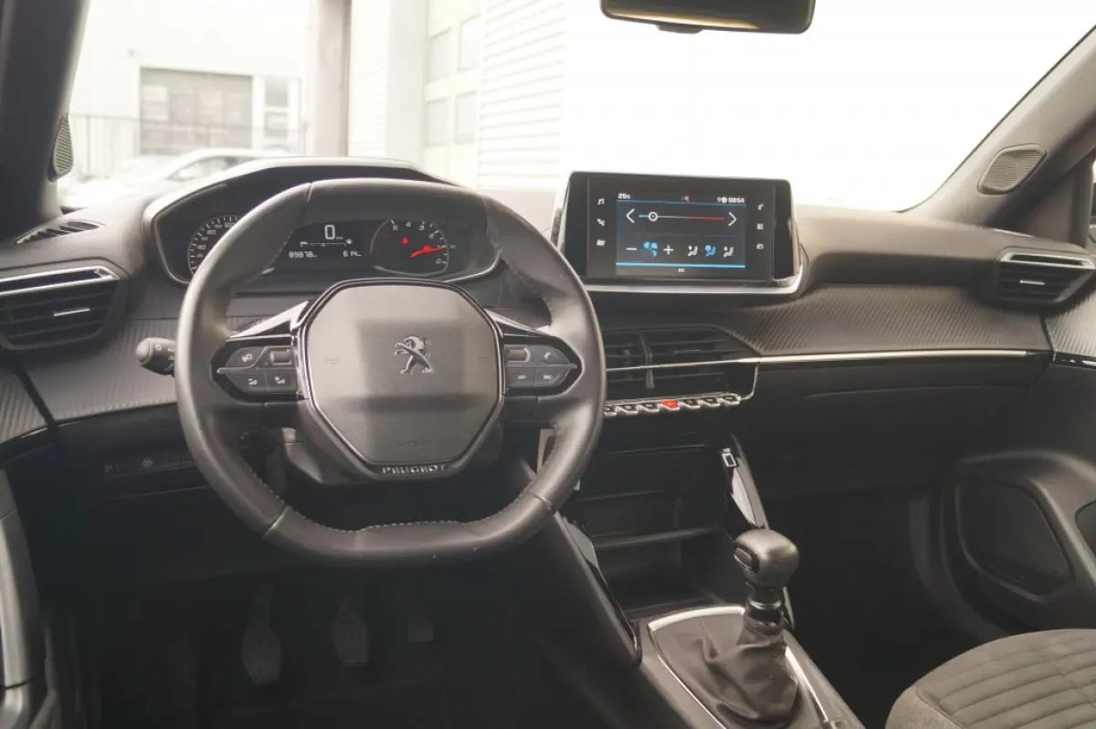 1.2 PureTech Active -AIRCO-PDC-CARPLAY-NW.DISTR.RIEM-