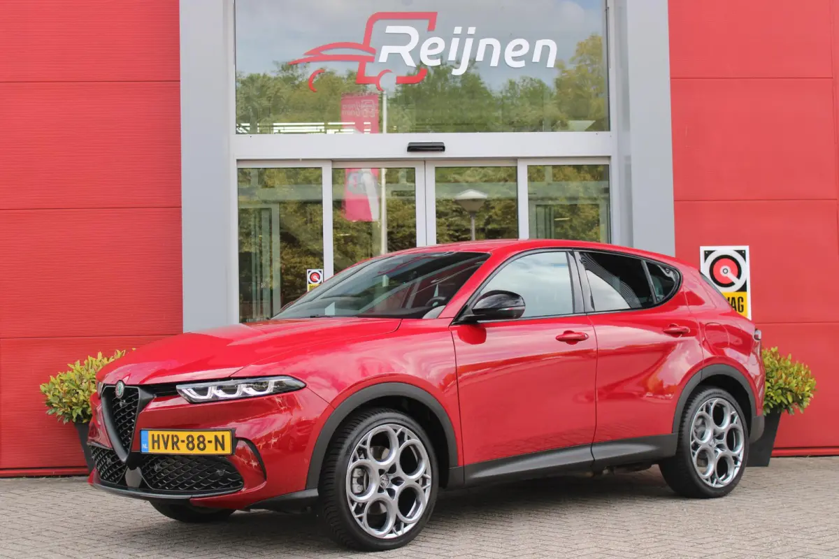 1.3T PHEV 280PK EDIZIONE BUSINESS | AFNEEMBARE TREKHAAK | ALL SEASON BANDEN | PREMIUM PACK: LEDEREN BEKLEDING/GEVENTILEERDE VOORSTOELEN/4-VOUDIG ELEKTRISCH VERSTELBARE LENDESTEUN VOORSTOELEN