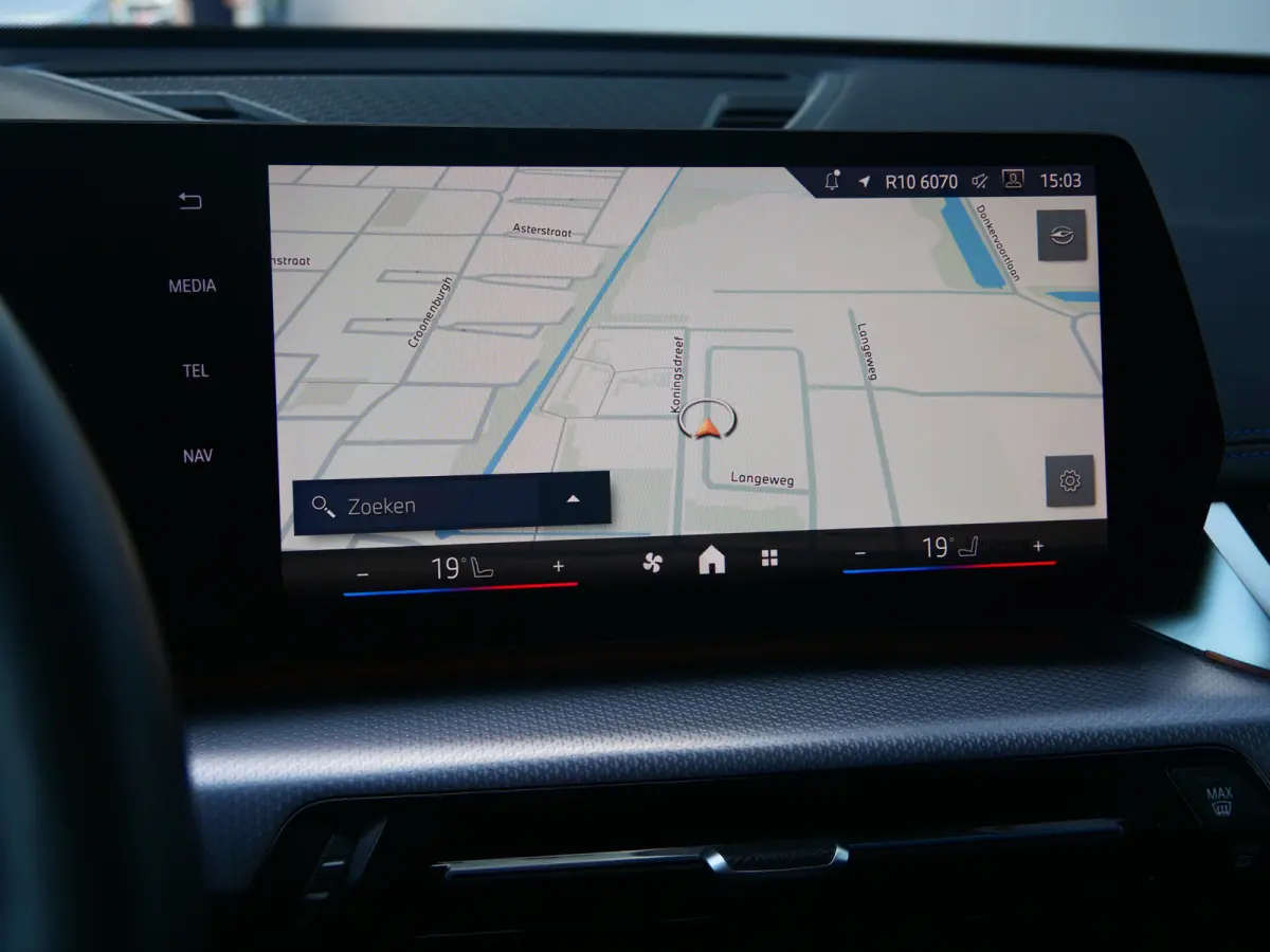 xDrive25e M-Sport 245 Pk Automaat Navi / DAB / Apple Carplay / Camera / Stoelverwarming