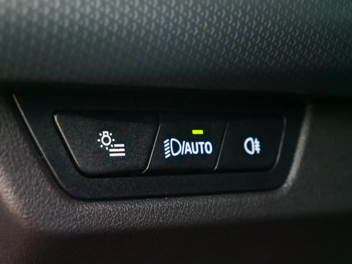 xDrive25e M-Sport 245 Pk Automaat Navi / DAB / Apple Carplay / Camera / Stoelverwarming