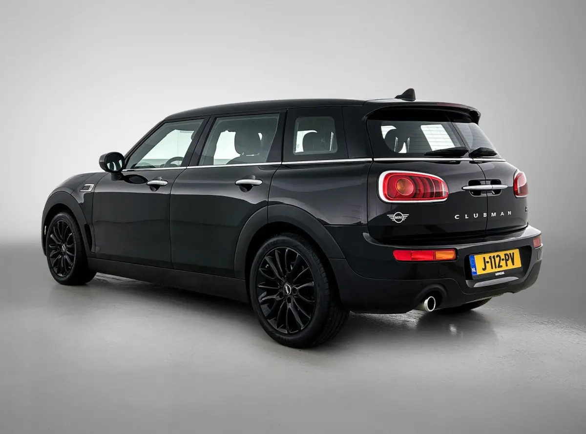 136pk Cooper Business | 1ste eigenaar | Parkeersensoren | Climate | Navigatie | Armsteun | 17"LMV