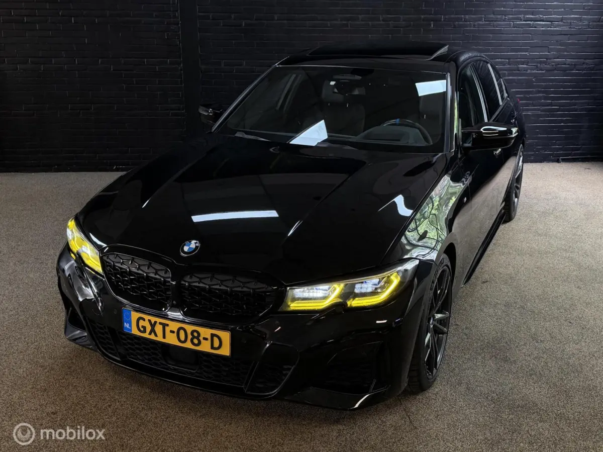 M340i xDrive High Executive LASER PANO HARMAN KA