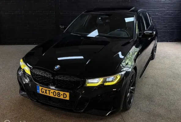 M340i xDrive High Executive LASER PANO HARMAN KA