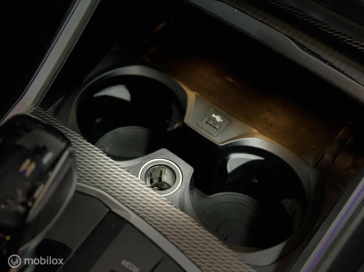 M340i xDrive High Executive LASER PANO HARMAN KA