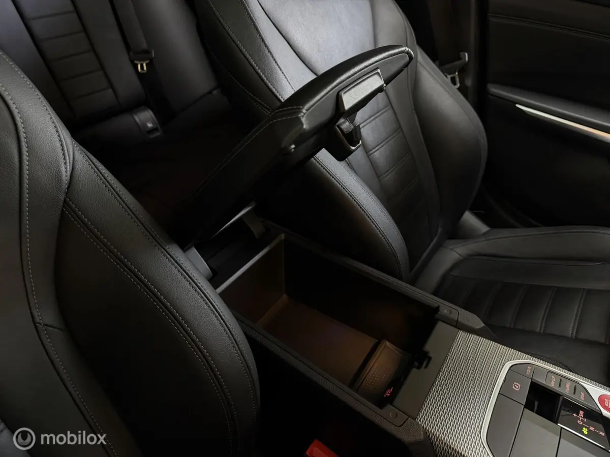 M340i xDrive High Executive LASER PANO HARMAN KA