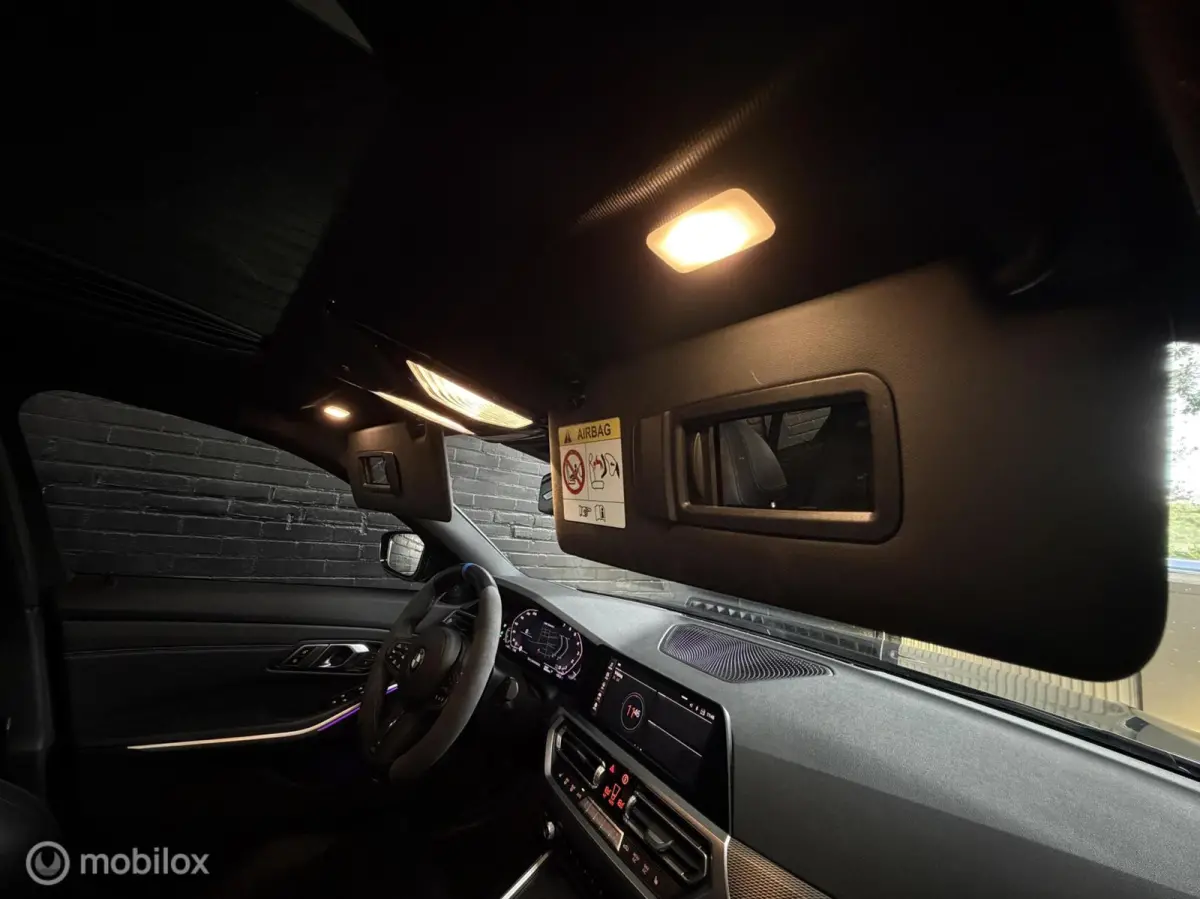 M340i xDrive High Executive LASER PANO HARMAN KA