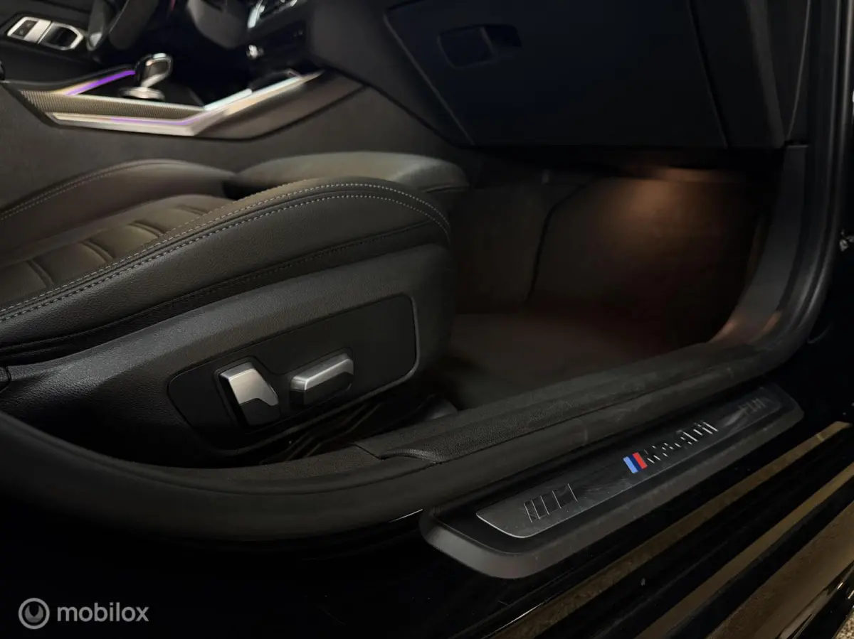 M340i xDrive High Executive LASER PANO HARMAN KA