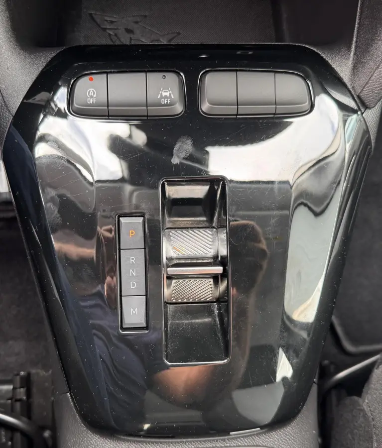 1.2 Turbo Hybrid Edition / APPLE CARPLAY /CAMERA / INTUIL MOGELIJK /