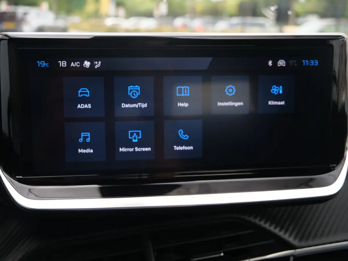 1.2 Hybrid 136 Pk Allure Automaat DAB / Apple Carplay / PDC / 17 inch