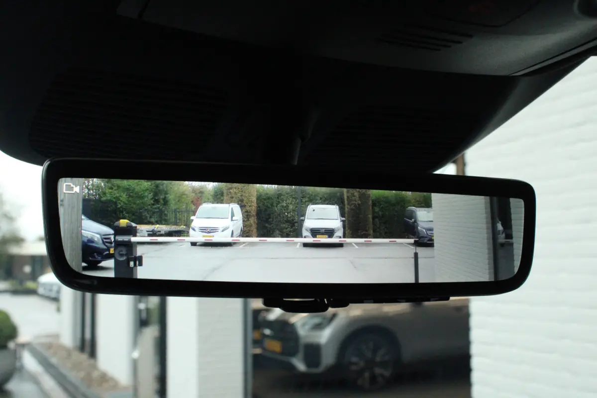 300 L2 / AMG / Luchtvering / 7-Persoons / Burmester / Elec Stoelen / Vol Opties / NIEUWSTAAT