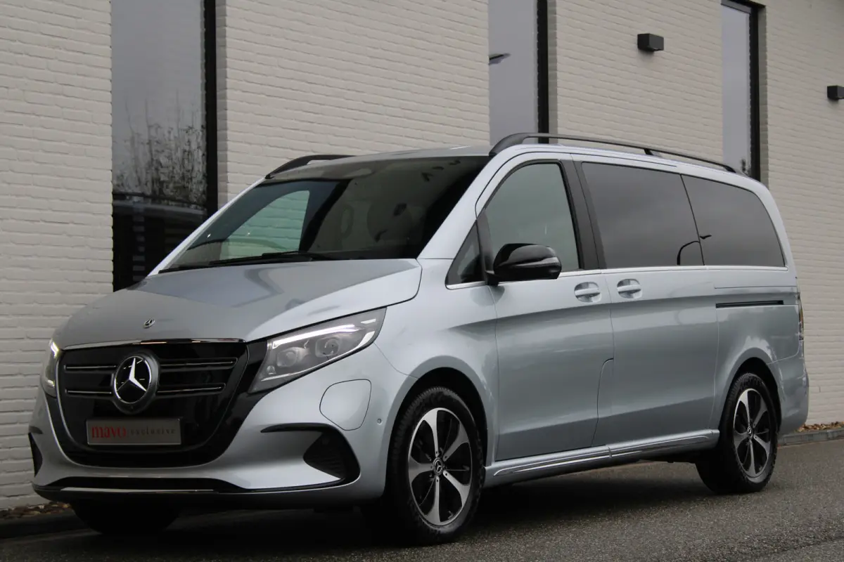 300 L2 / AMG / Luchtvering / 7-Persoons / Burmester / Elec Stoelen / Vol Opties / NIEUWSTAAT